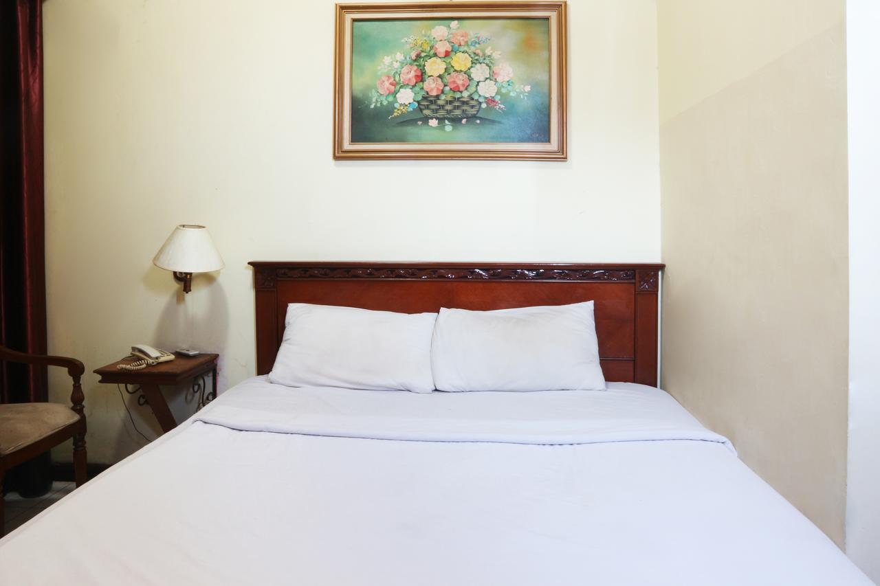 Hotel Farel Jakarta Exterior photo